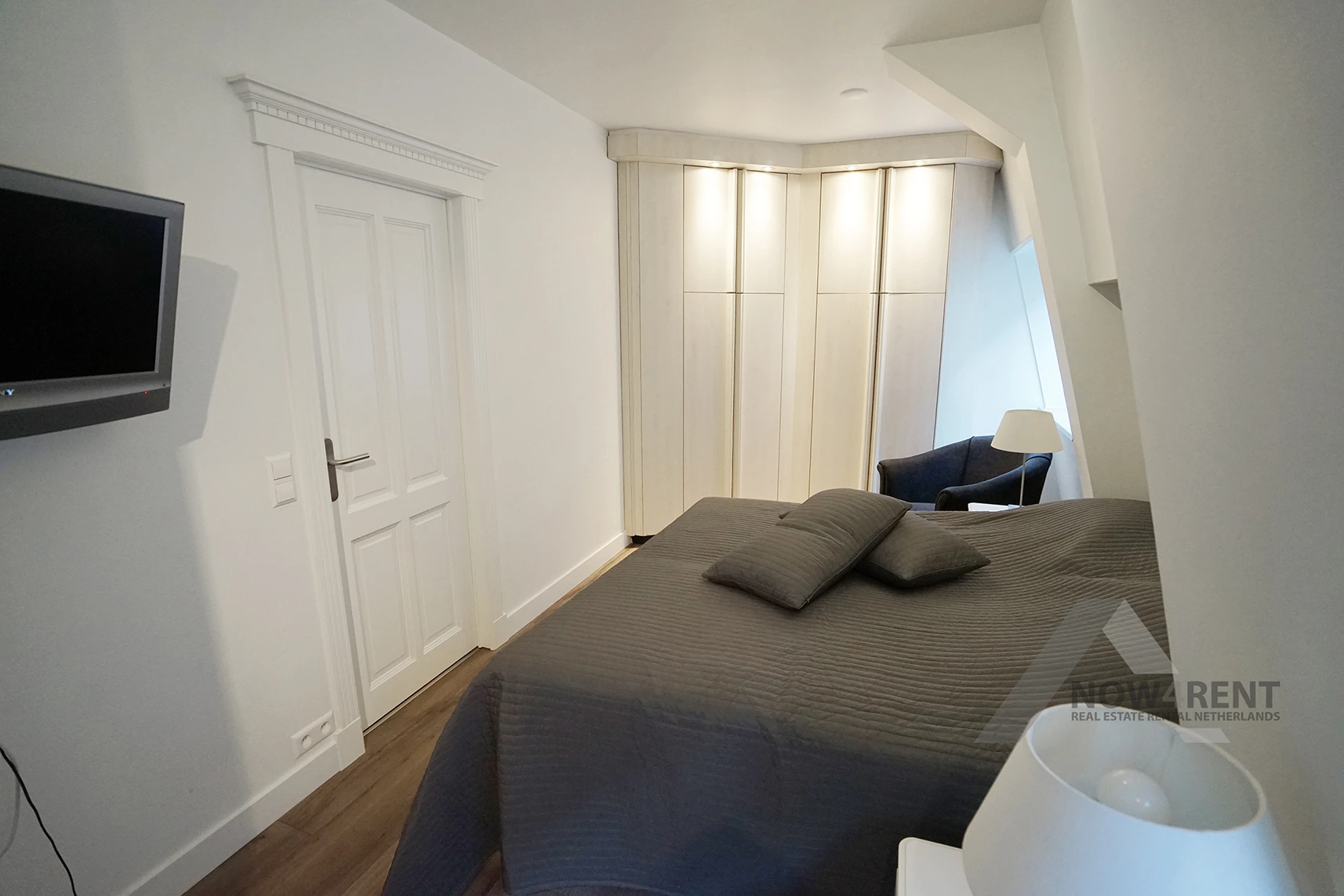 (2 slaapkamers) Damstraat 1D, Amsterdam