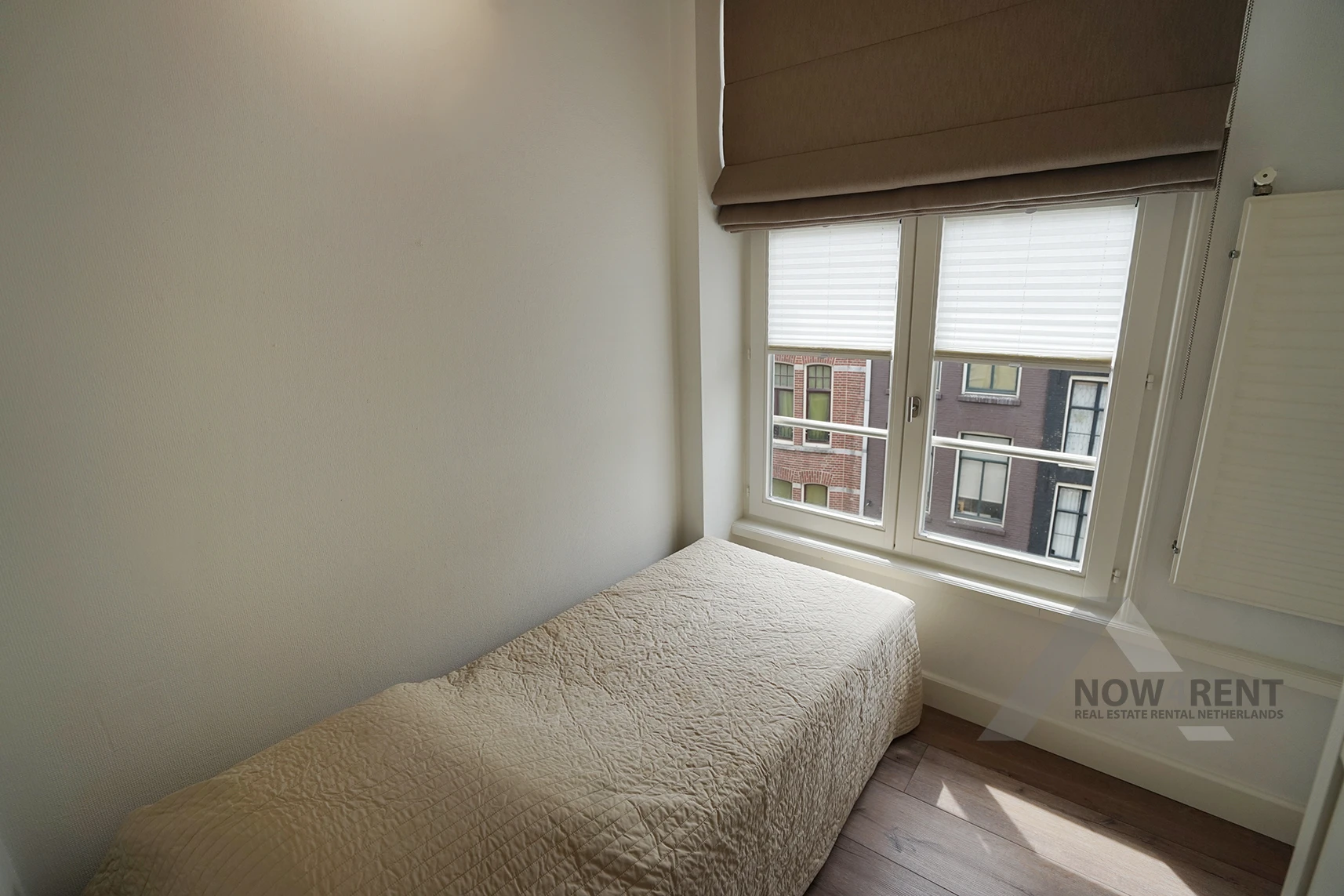(2 slaapkamers) Damstraat 1C, Amsterdam