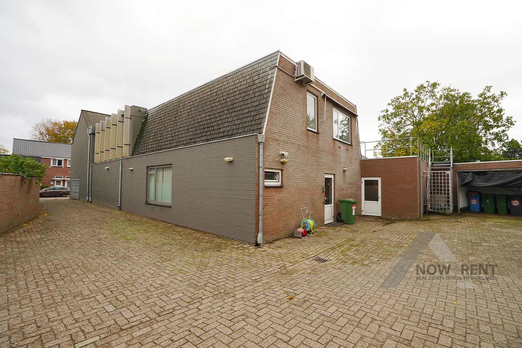 27 DSC03544 Pand achterkant