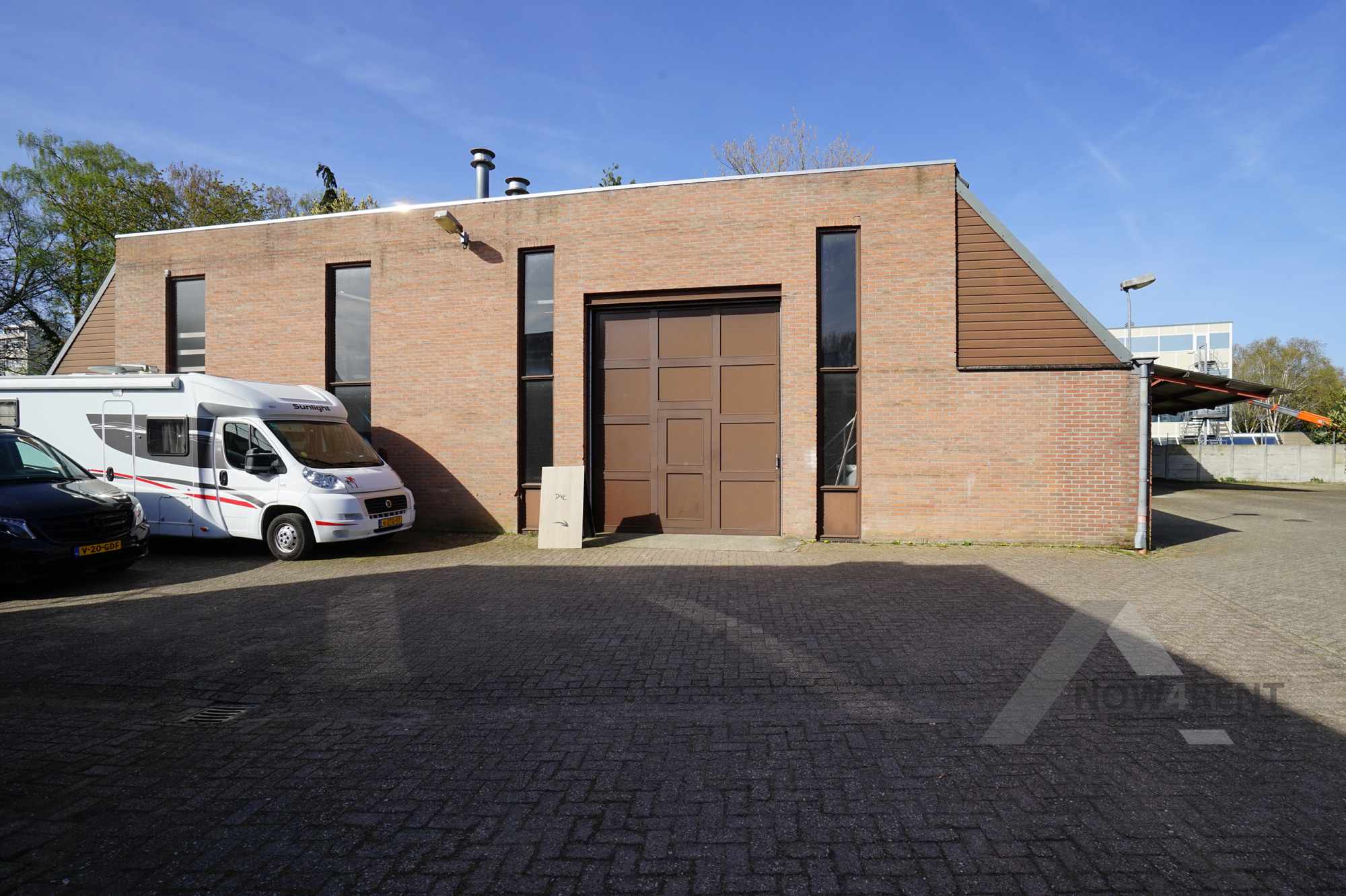 02 Veldhoven Kapelstraat zuid 45 Hal + Buitent. + magaz. Kapelstraat-Zuid 45, Veldhoven