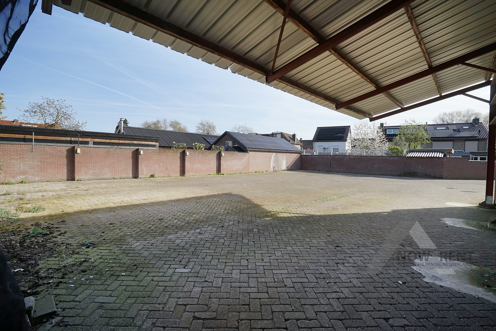 16 Kapelstraat-Zuid Hal + Buitenterrein 16